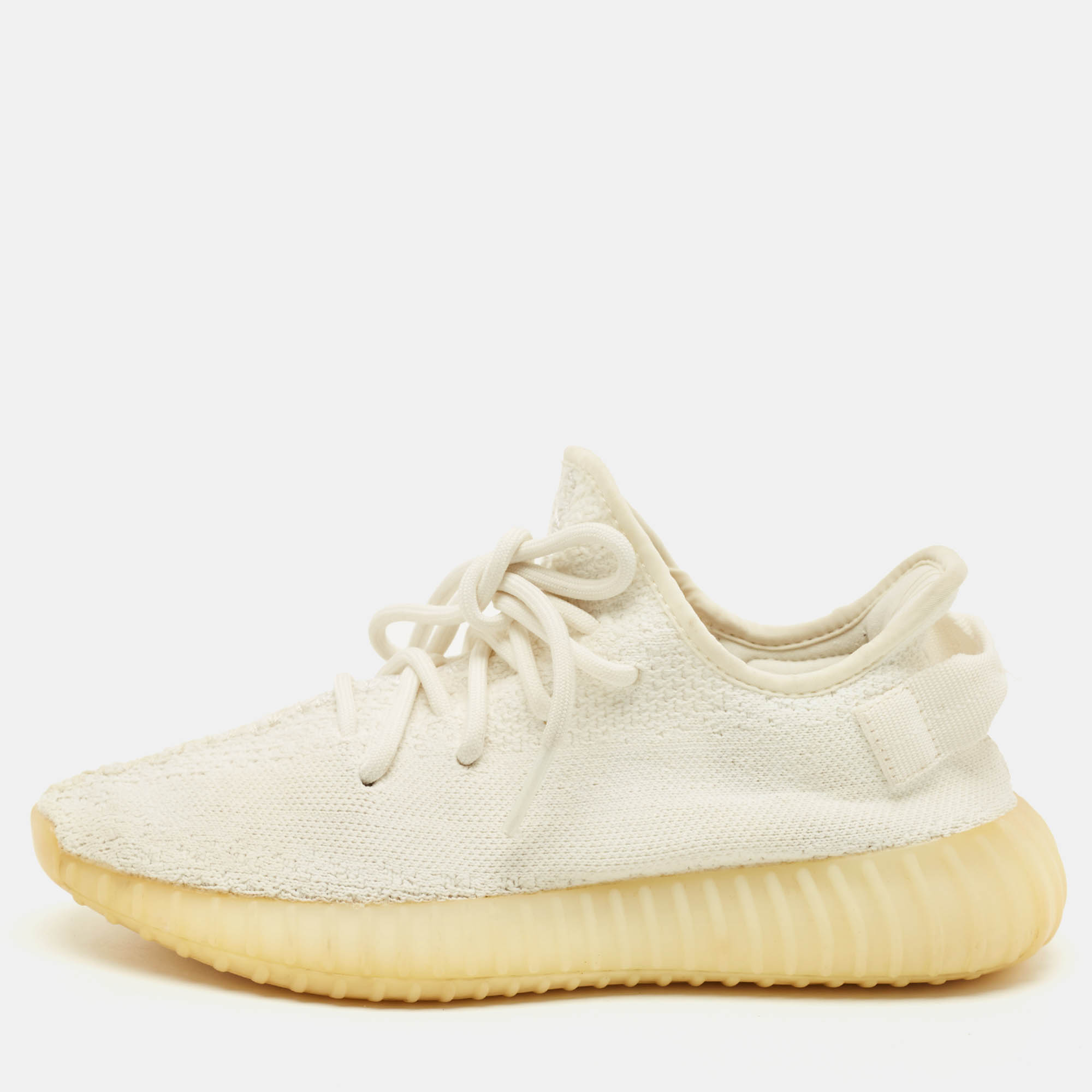 مملوكة مسبقًا Yeezy x Adidas Boost 350 V2 Triple Size 39.5 White Knit Fabric Low Top Sneakers