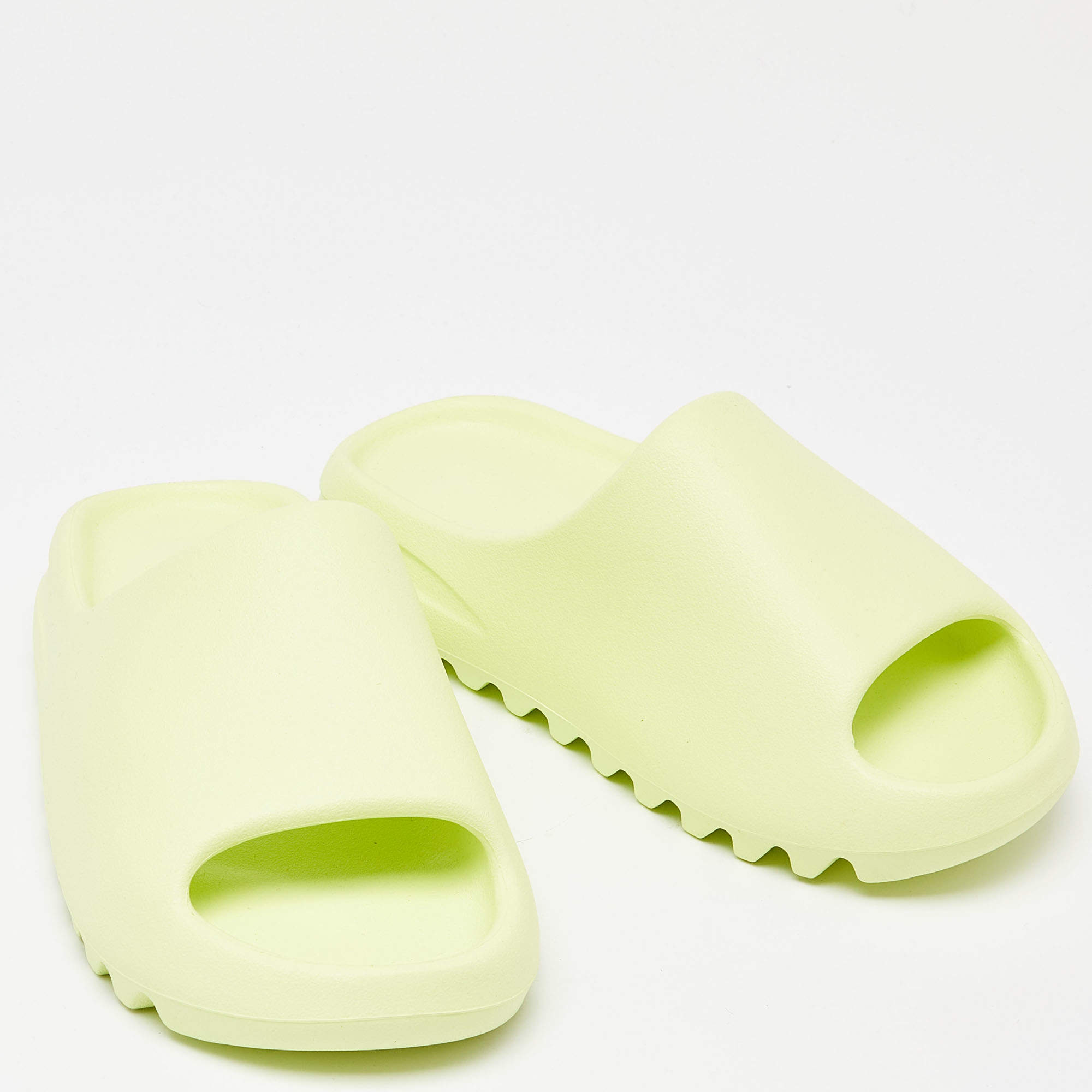 Women yeezy online slides