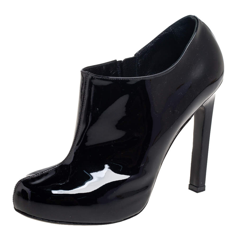 Pre Owned Yves Saint Laurent Black Patent Leather Booties Size 39