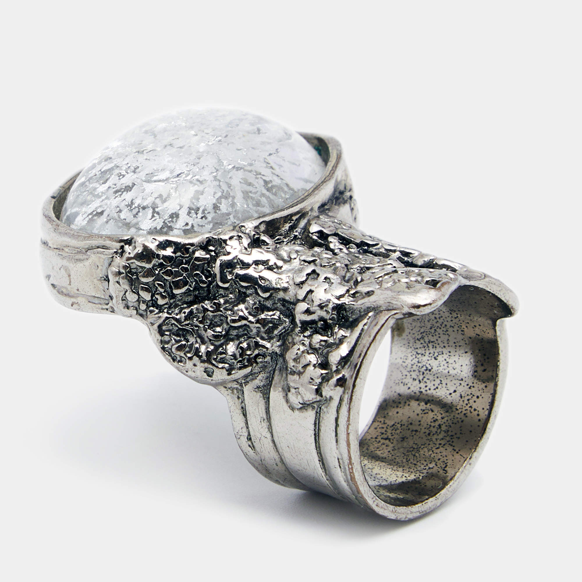 Pre Owned Yves Saint Laurent Glass Cabochon Arty Oval Ring Size 6