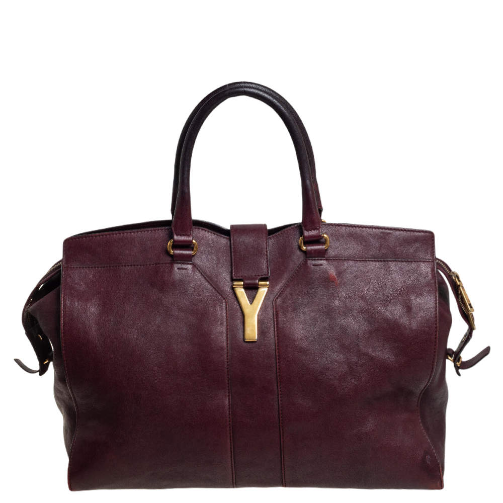 مملوكة مسبقًا حقيبة سان لوران كاباس تشيك جلد عنابي كبيرة