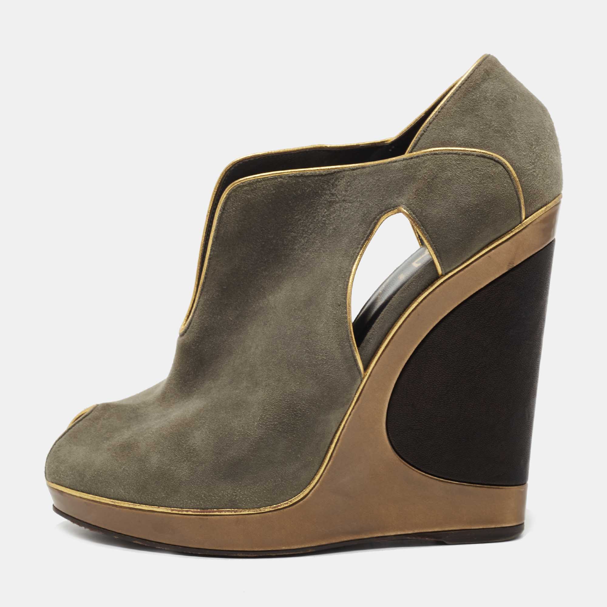 Pre Owned Yves Saint Laurent Grey/Gold Suede and Leather Peep Toe Wedge Pumps Size 38