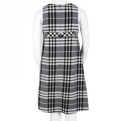 Pre Owned Burberry Monochrome Checked Gabardine Pleated Sleeveless Dress 10 Yrs