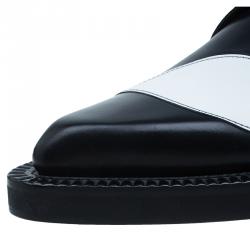 Pre Owned Alexander McQueen Black and White Derby Size 43 