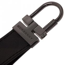 Pre Owned Burberry Black Novacheck Keychain