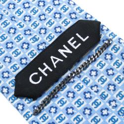 Pre Owned Chanel Light Blue CC And Clover Printed Silk Tie