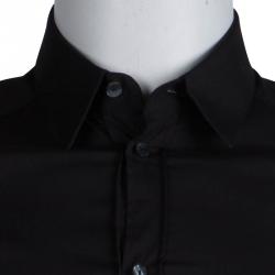 مملوكة مسبقًا قميص دولتشي أند غابانا بشعار ذهبي قطن أسود S