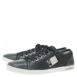 مملوكة مسبقًا حذاء رياضي دولتشي أند غابانا جلد أسود ودينيم بلوحة بالشعار مقاس 45