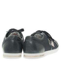 مملوكة مسبقًا حذاء رياضي دولتشي أند غابانا جلد أسود ودينيم بلوحة بالشعار مقاس 45