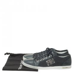 مملوكة مسبقًا حذاء رياضي دولتشي أند غابانا جلد أسود ودينيم بلوحة بالشعار مقاس 45