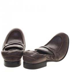 Pre Owned حذاء بيني لوفرز دولتشي آند غابانا جلد بني مقاس 40.5