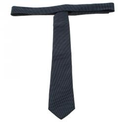 مملوكة مسبقًا ربطة عنق إيرمنجليدو زينيا حرير أزرق كحلي منقطة