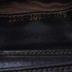 مملوكة مسبقًا محفظة فندي زوكا بغطاء