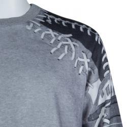 مملوكة مسبقًا سويتشيرت جيفنشي رصاصي رباط مطبوع L