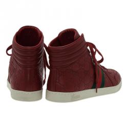 مملوكة مسبقًا حذاء رياضي خفيف غوتشي مزين بشبكة برقبة عالية جلد غوتشيسيما أحمر مقاس 42.5