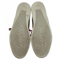 مملوكة مسبقًا حذاء رياضي خفيف غوتشي مزين بشبكة برقبة عالية جلد غوتشيسيما أحمر مقاس 42.5