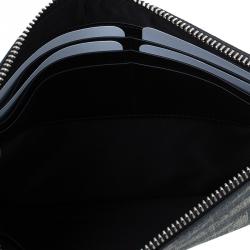 Pre Owned Gucci Beige/Black GG Coated Canvas Caleido Strap Pouch