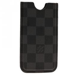 Louis Vuitton  Damier Graphite Canvas iPhone Cover