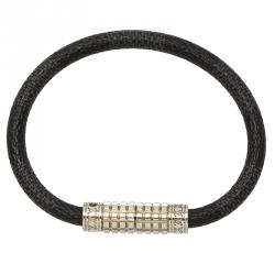 Pre Owned سوار لوي فيتون ديجيت دامييه أدوريسوس جلد تايغا فضي اللون 19 سم