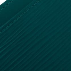 مملوكة مسبقًا Louis Vuitton Turquoise Epi Leather Card Holder