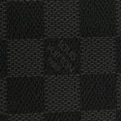 مملوكة مسبقًا Louis Vuitton  Damier Graphite Canvas Brazza Flap Wallet