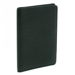Pre Owned Louis Vuitton Dark Green Taiga Leather Pass ID Card Holder