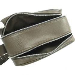 Pre Owned Louis Vuitton Grizzli Taiga Leather Reporter Bag