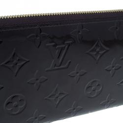 Pre Owned Louis Vuitton Amarante Monogram Vernis Leather Zippy Wallet