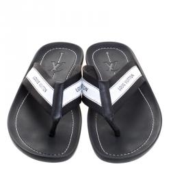 Pre Owned صندل إصبع لوي فيتون كانفاس مونوكرومي مقاس 42.5