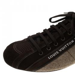 Pre Owned حذاء رياضي لوي فيتون برباط شبكة وسويدي بني مقاس 42.5