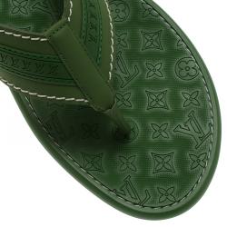 Pre Owned Louis Vuitton Green Leather and Rubber Ipanema Thong Sandals Size 42.5