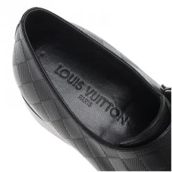 مملوكة مسبقًا Louis Vuitton Black Damier Embossed Leather Monk Slip On Size 42