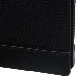 مملوكة مسبقًا محفظة مون بلان جلد أسود و كانفاس ثنائية الطي