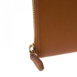 مملوكة مسبقًا Prada Orange Saffiano Metal Oro Side-Zip Wallet