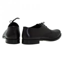 مملوكة مسبقًا حذاء أوكسفورد برادا جلد أسود برباط مقاس 45