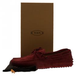 مملوكة مسبقًا Tod's Red Suede Bow Loafers Size 43