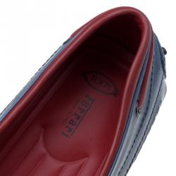 مملوكة مسبقًا Tod's for Ferrari Blue and Red Leather Bow Loafers Size 45.5