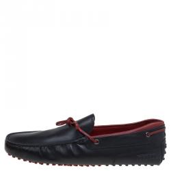 Pre Owned حذاء لوفرز تودز فور فيراري فيونكة جلد أحمر وأسود مقاس 44.5