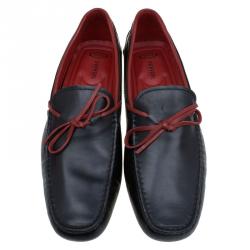 Pre Owned حذاء لوفرز تودز فور فيراري فيونكة جلد أحمر وأسود مقاس 42.5