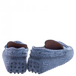 Pre Owned حذاء لوفرز تودز جلد رصاصي مطبوع بفيونكة مقاس 43