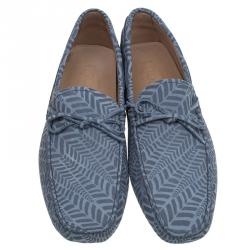 مملوكة مسبقًا حذاء لوفرز تودز جلد رصاصي مطبوع بفيونكة مقاس 44