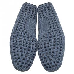 مملوكة مسبقًا حذاء لوفرز تودز جلد رصاصي مطبوع بفيونكة مقاس 44