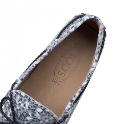 Pre Owned Tod's Grey Printed Leather Bow Loafers Size 44.5