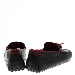 Pre Owned حذاء لوفرز تودز فيونكة جلد أحمر وأسود مقاس 42