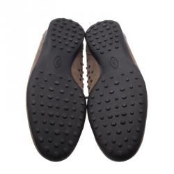 Pre Owned حذاء رياضي تودز سويدي بني مقاس 42.5