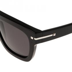 Pre Owned Valentino Black V702S Wayfarers