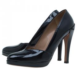 Pre Owned Azzedina Alaia Black Patent Almond Toe Pumps Size 37