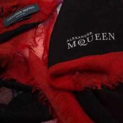 Pre Owned Alexander McQueen Multicolor Heart Print Square Fringe Scarf