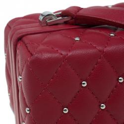 مملوكة مسبقًا كلتش أليكساندر مكوين تصميم صندوق مرصع ومبطن جلد أحمر