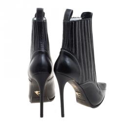 Pre Owned McQ by Alexander McQueen Black Leather Lex Chelsea Ankle Boots Size 36